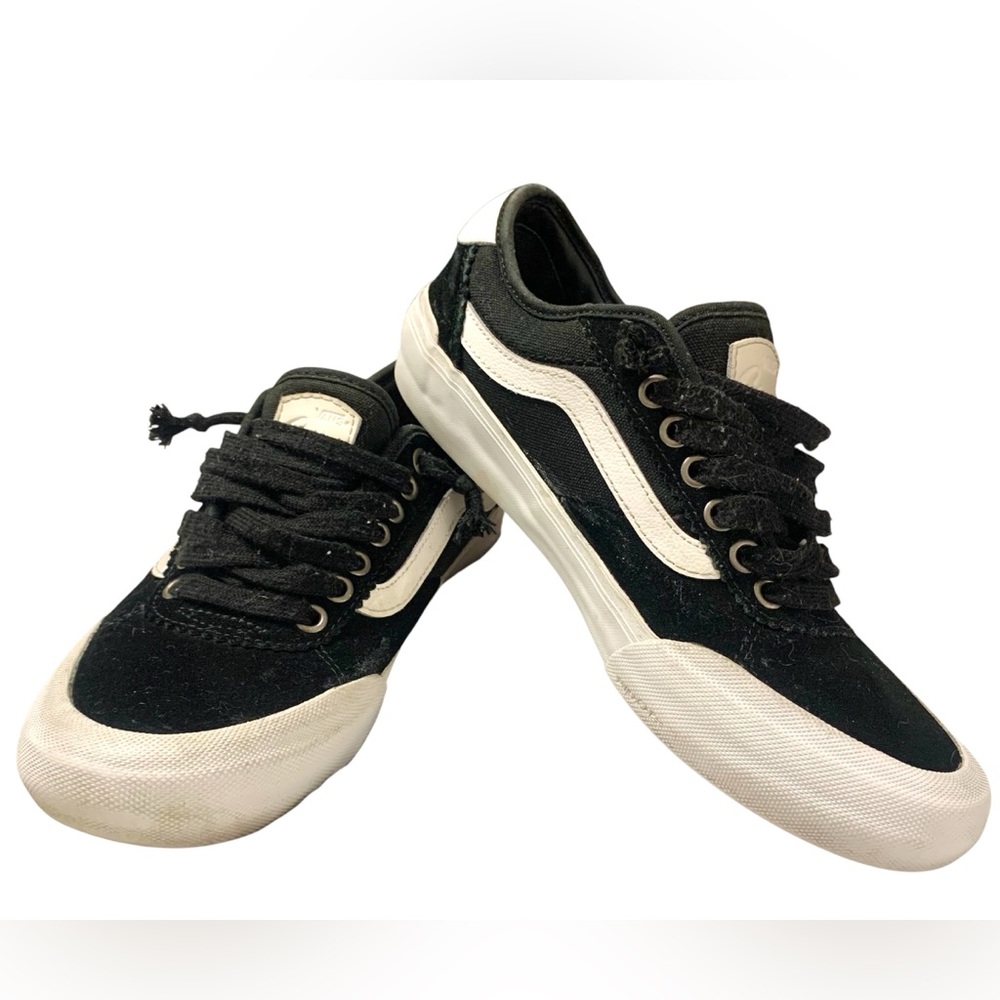 VANS Chima Pro Ferguson Sydney Black & White Skater Sneakers Unisex M6.5 W8 READ